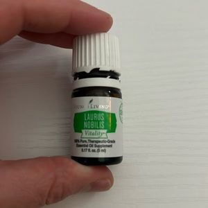 Partial Young Living Laurus Nobilis Essential Oil